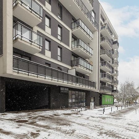Modern One Bedroom Apartment With Parking In Lodz By Renters Prestige Kültér fotó