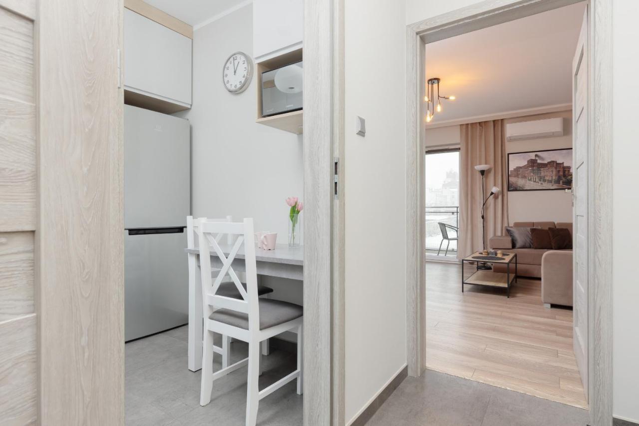 Modern One Bedroom Apartment With Parking In Lodz By Renters Prestige Kültér fotó
