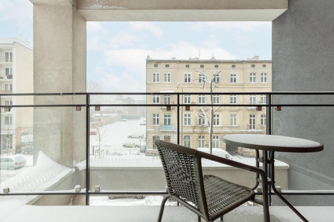 Modern One Bedroom Apartment With Parking In Lodz By Renters Prestige Kültér fotó